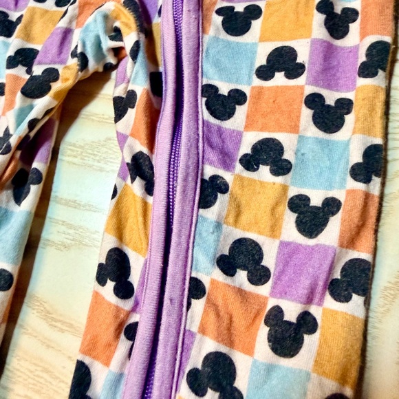 Little One Shop Mickey Head Silhouette Bamboo Zippy (0-3) - Picture 3 of 5